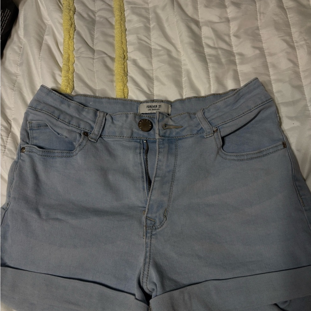 Forever 21 Light Wash Women's Denim Shorts